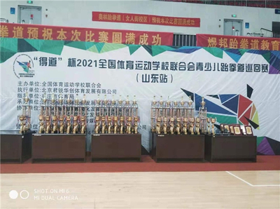 產業(yè)視野中的文化藝術經紀代理 價值、挑戰(zhàn)與發(fā)展路徑